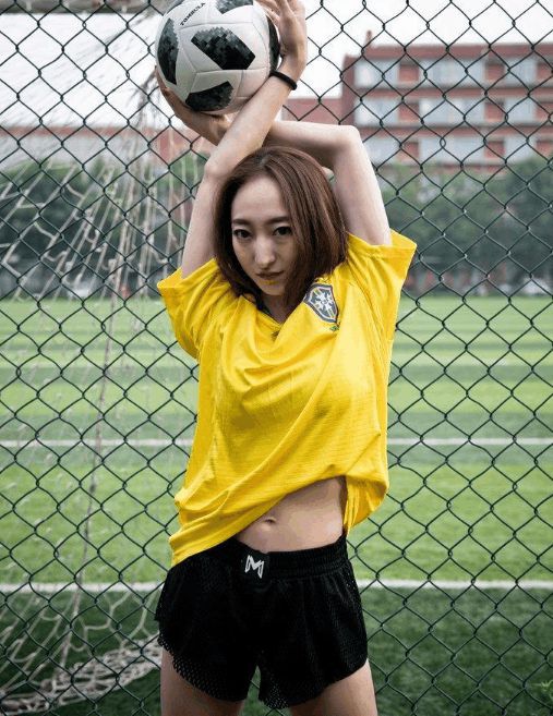 必威体育登录-女子足球比赛迎来高潮，精彩绝伦的简单介绍