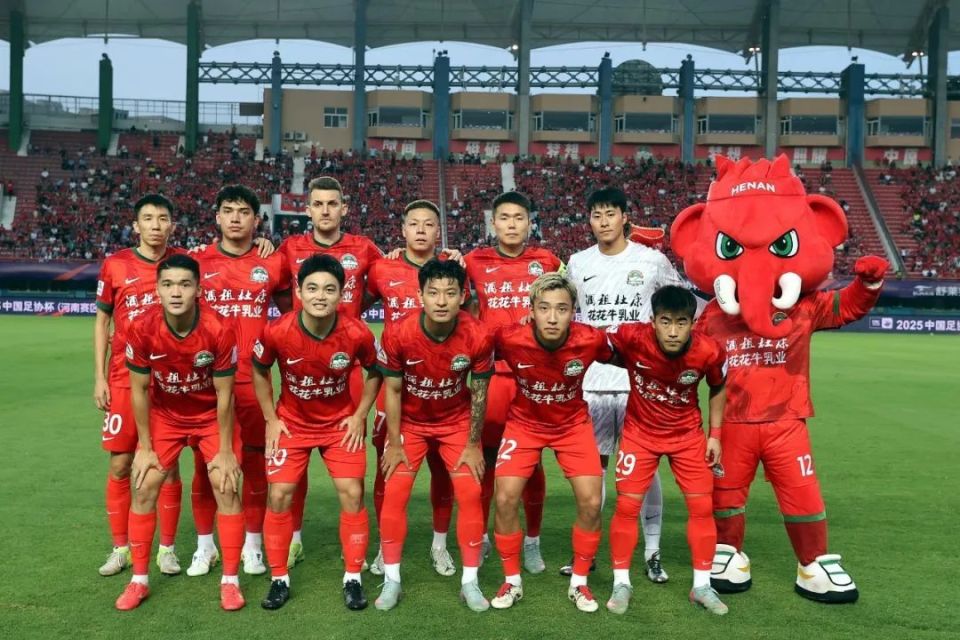 关于足协杯-王上源钟义浩相互传射河南3-2逆转浙江的信息