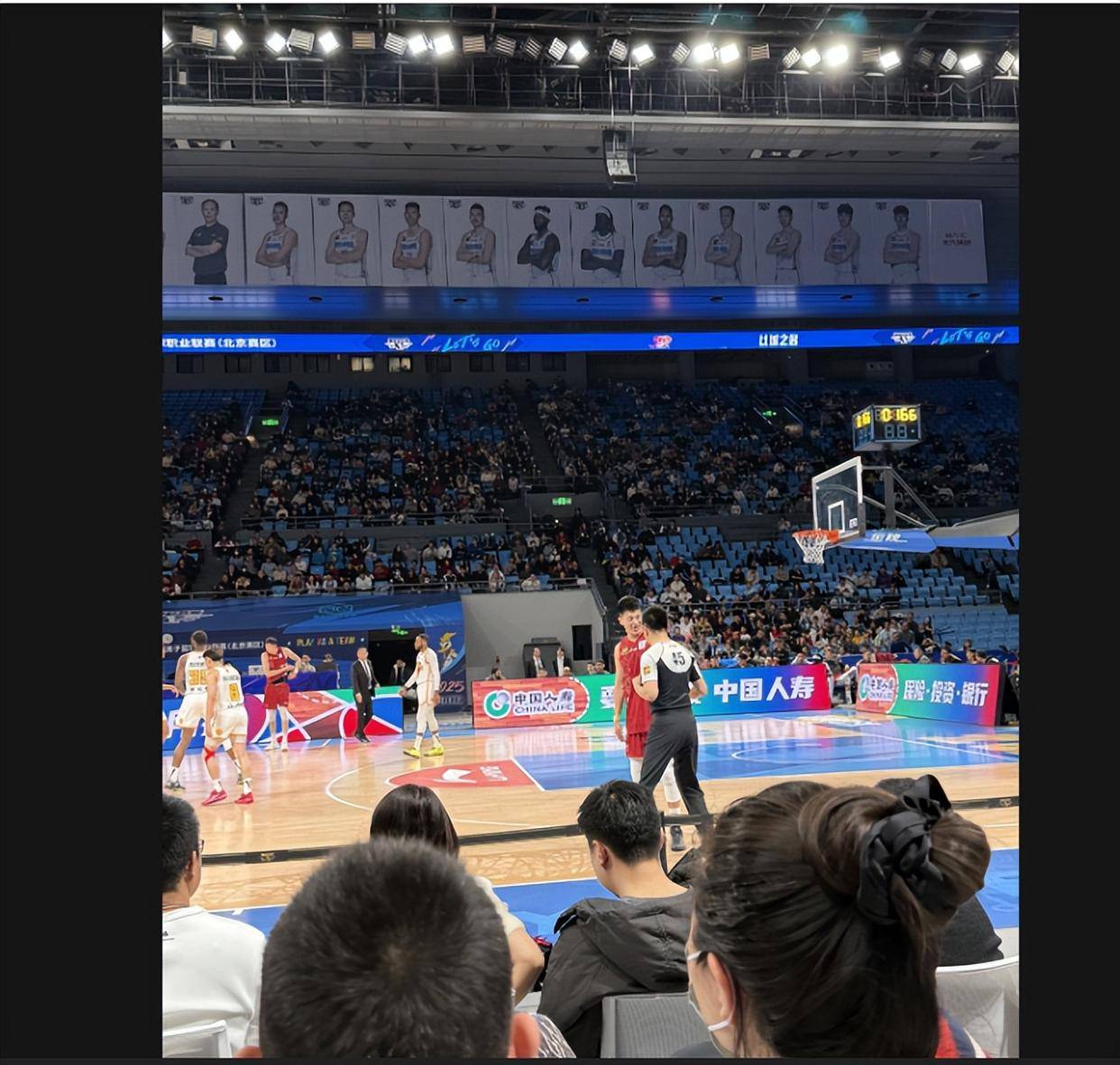 包含北京队球员方硕社媒更新休赛期日常：方贝儿历险记的词条