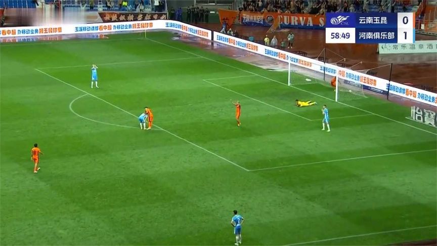 中超-何超乌龙送礼恩里克中点玉昆2-1逆转河南