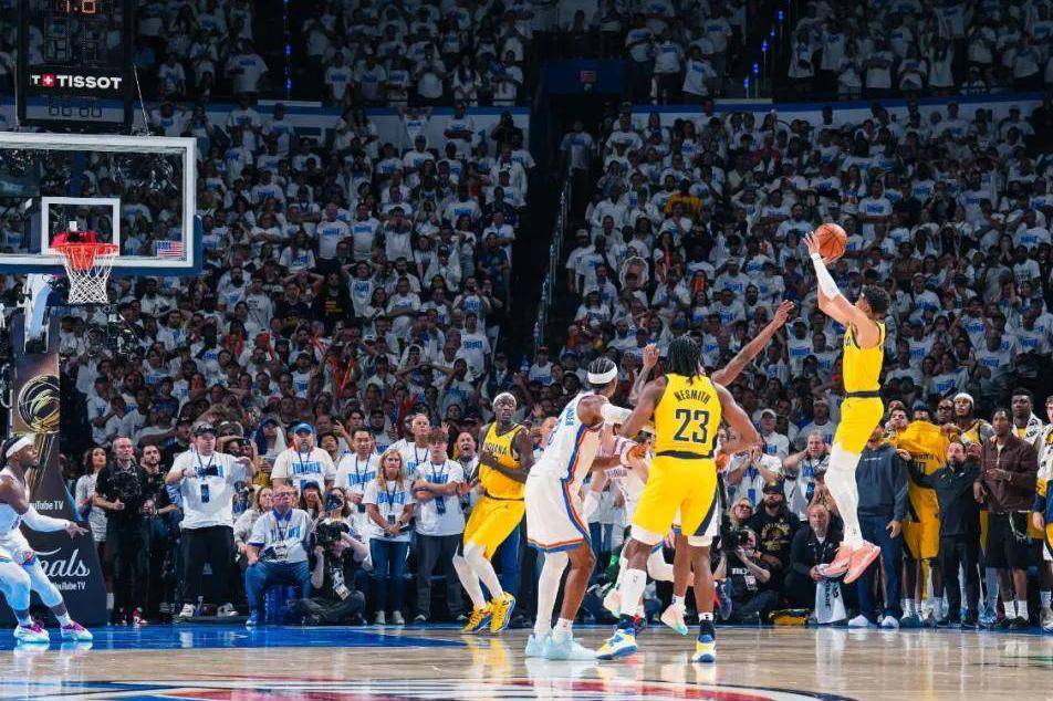 必威体育官网-NBA-哈利伯顿右跟腱撕裂总决赛带伤作战的简单介绍