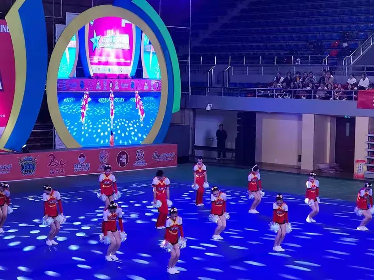 必威体育登录-关于空降选手斩获金牌，为国争光赢得掌声的信息